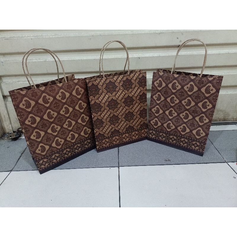 

paper bag polio batik new merek Kiki isi 10 pcs