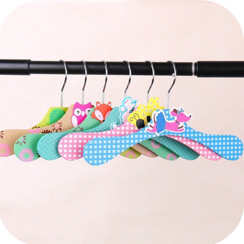 Hanger Baju Anak Motif Binatang bahan Kayu