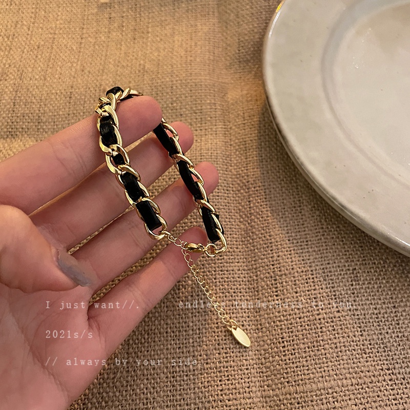 Gelang Tangan Strap Kulit Kepang Multi Layer Ala Korea Kualitas Tinggi Untuk Wanita