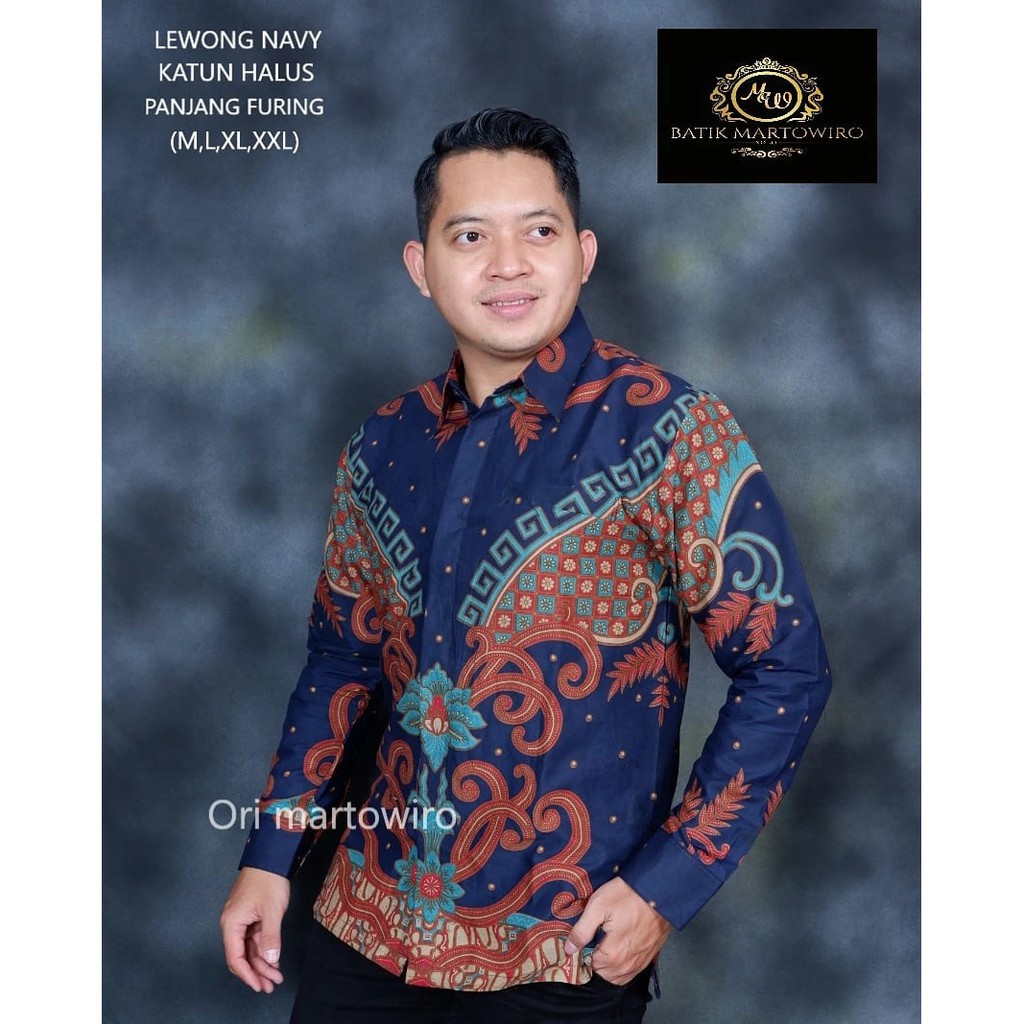 LEWONG NAVY MARTOWIRO KEMEJA BATIK PRIA SOLO LENGAN PENDEK PANJANG LAPIS FURI KATUN HALUS GEMBIROLOKO ASWOTOMO SOGAN BATURADEN ASMORO MESEMNAVY PITOJIWO NEW BIRU BANU SAKA ASMORO AJOTOSATRU TRESNO KAMOLYAN WARU KAMULYAN AJOTOSATRU NEW TANAKA MERAH