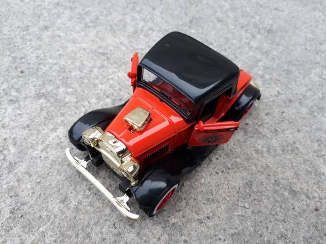 Diecast Mobil Klasik Ford 1932 - Miniatur Classic Car Antik Koleksi