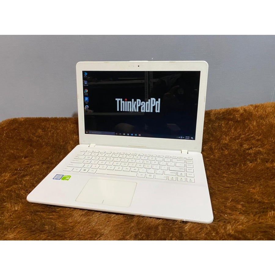Laptop Gaming Desain ASUS Vivobook A442U Core i5 gen 8 Nvidia Mulus