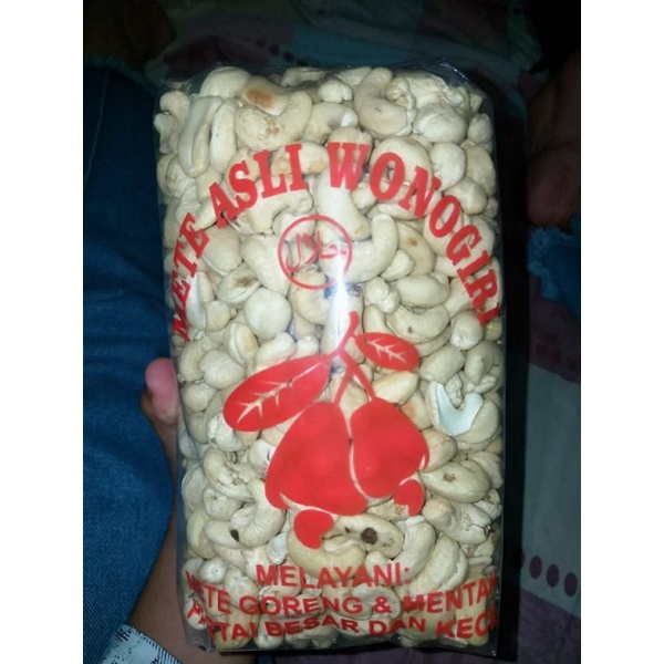 

Kacang Mente Wonogiri 1 kg