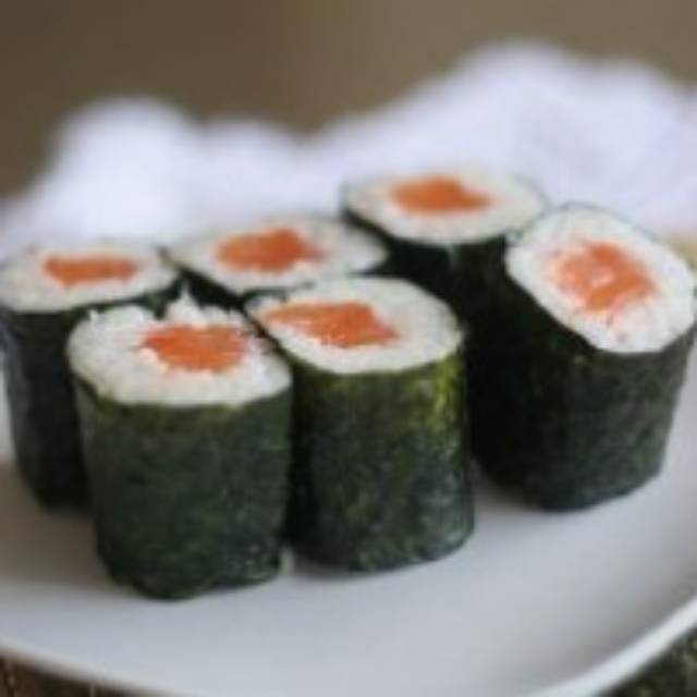 

Salmon Maki