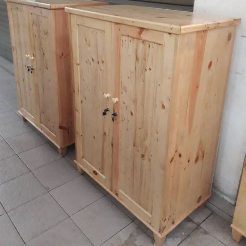 LEMARI BAJU / LEMARI KOSAN MINIMALIS KAYU JATI BELANDA