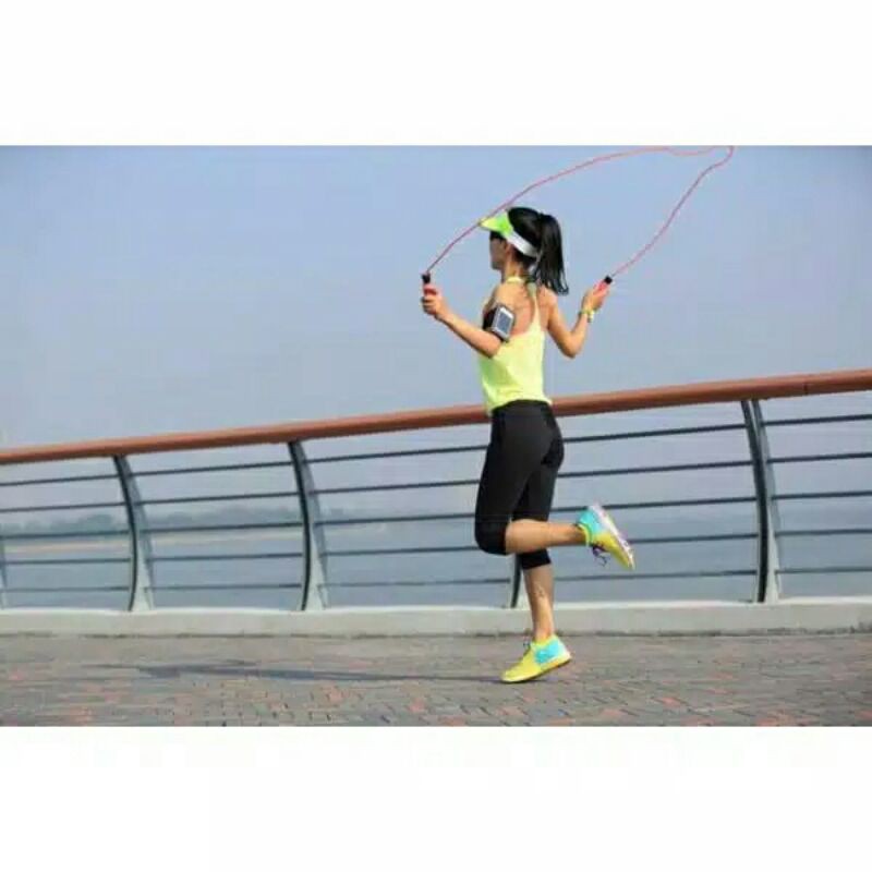 TALI SKIPING Olah raga buat pelansing