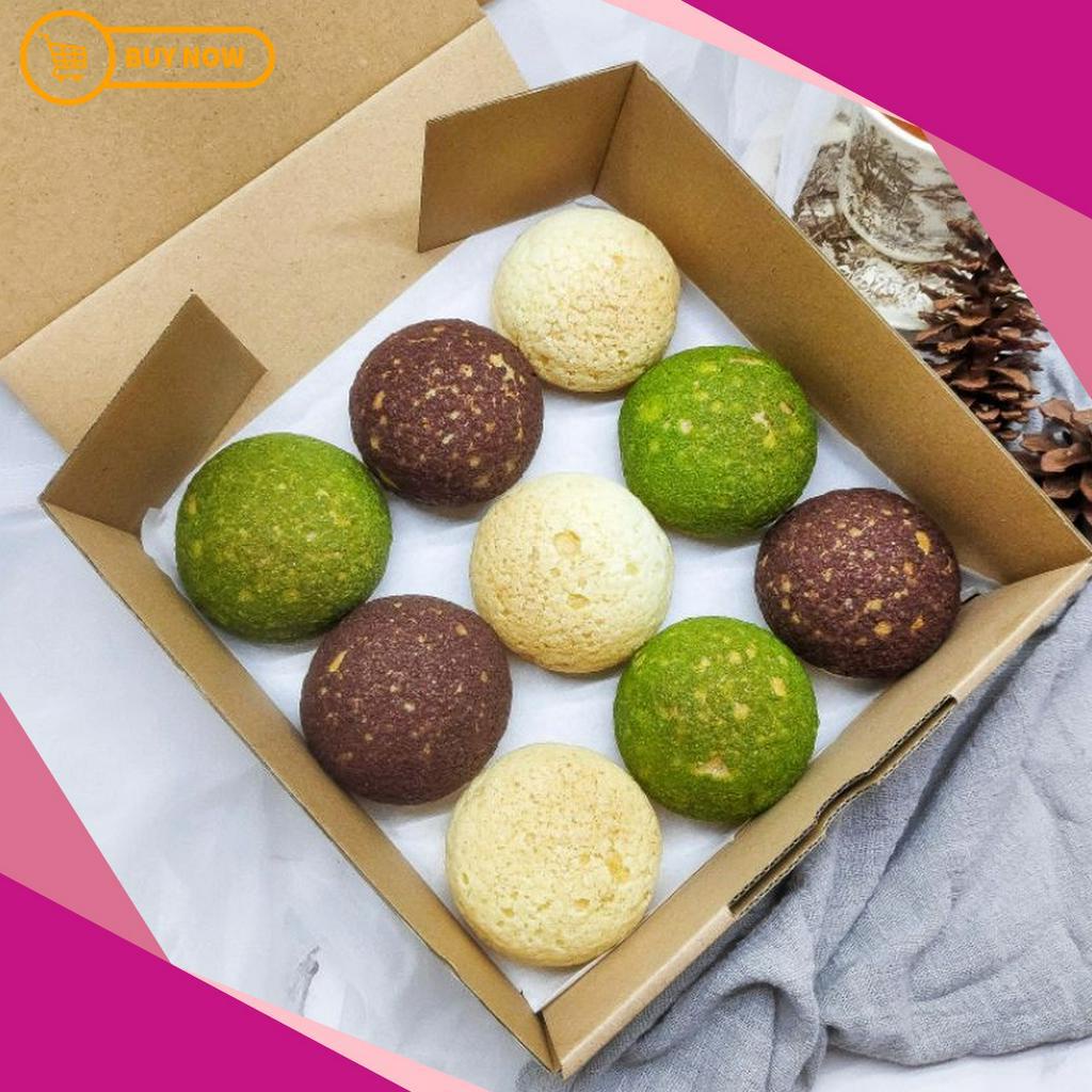 

COBAIN YUK Choux Au Craquelin isi 9 by Bake et Bay Crispy Cream Puff 9 Pcs Bake et Bay Kue Sus Crunchy 9 Buah