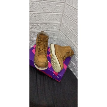 Sepatu second Classico moctoe