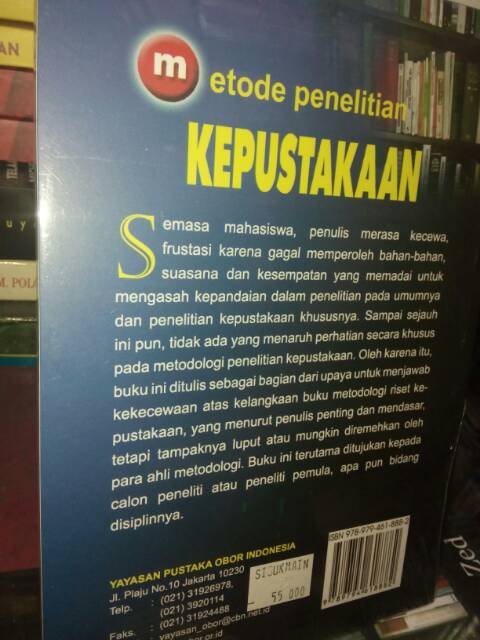 Metode Penelitian Kepustakaan Penulis Mestika Zed Yoi Shopee Indonesia