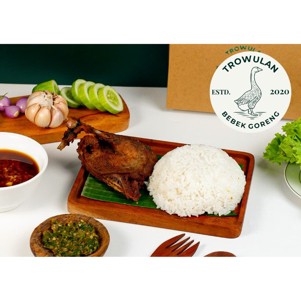 

Bebek Goreng Trowulan + Sambel Ijo + Sambel Korek