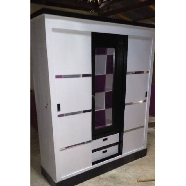 Lemari slide 3 pintu