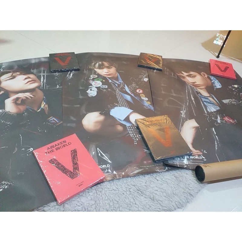 Poster WayV Ten, Winwin, Yangyang Awaken the World Owhat