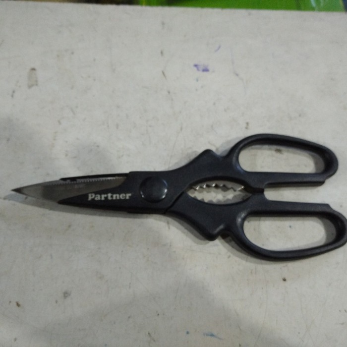 

gunting dapur merek partner