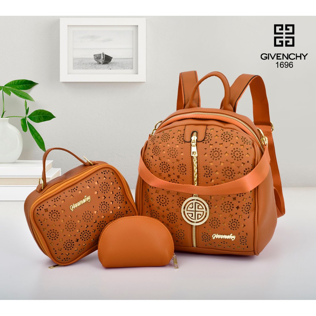 Ransel Givenchy 1696 VC