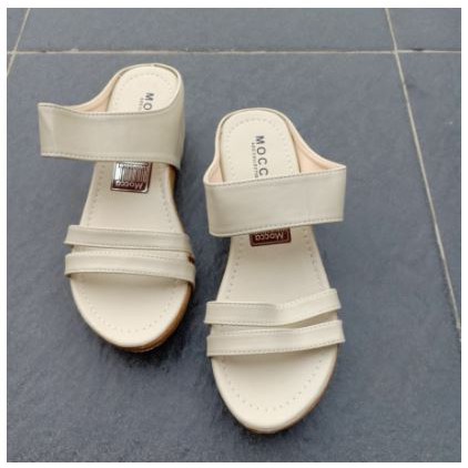 sandal wedges cream