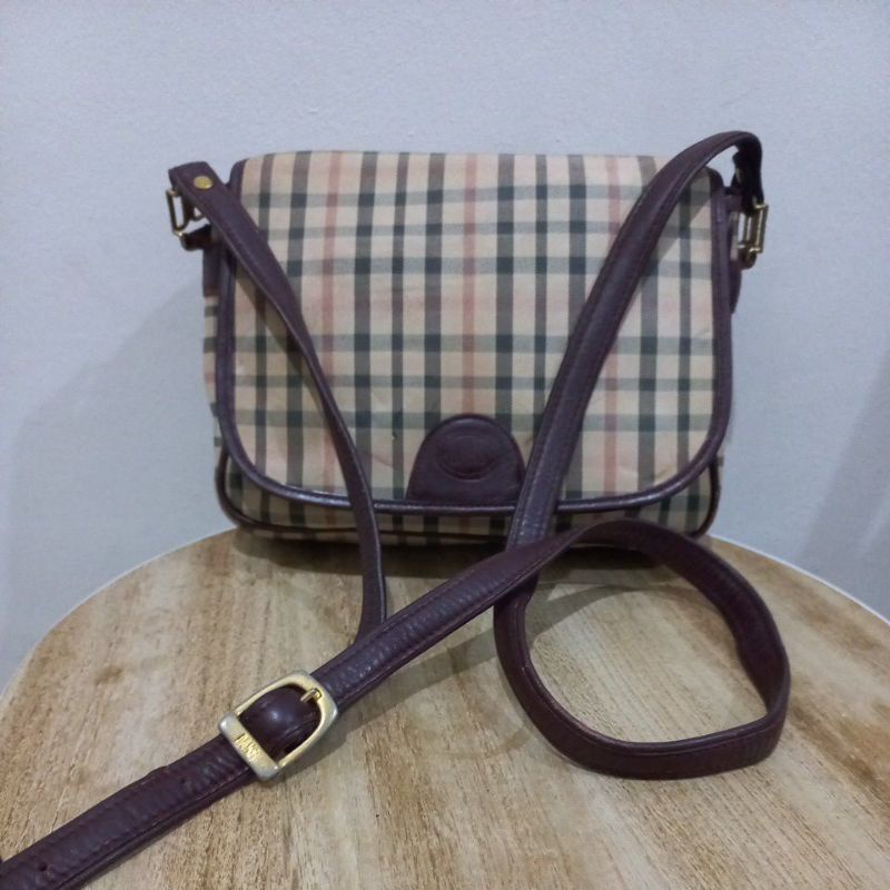 Tas Sling Preloved Branded Daks