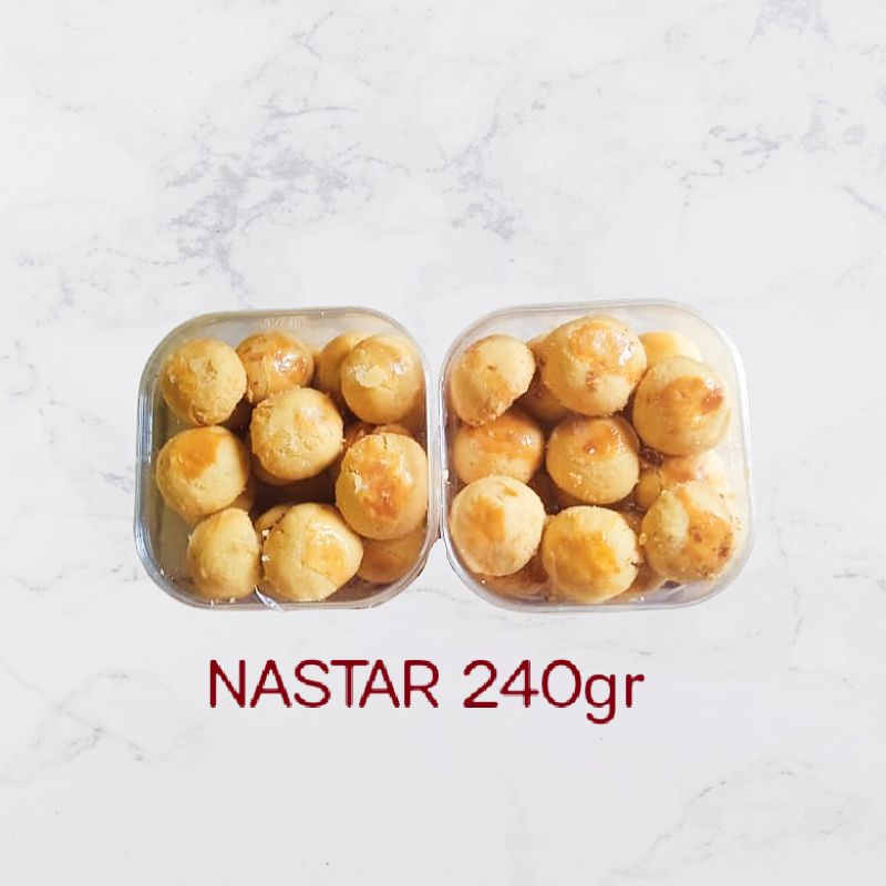 

KUE NASTAR KEJU ISI SELAI NANAS HOMEMADE LEMBUT LUMER KUKER - 240gr