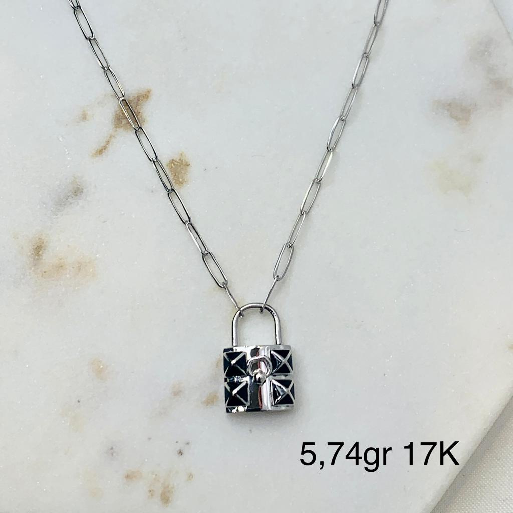 Kalung Liontin Putih Model Gembok Hitam Emas Asli Kadar 750 17K