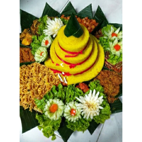 

TUMPENG NASI KUNING