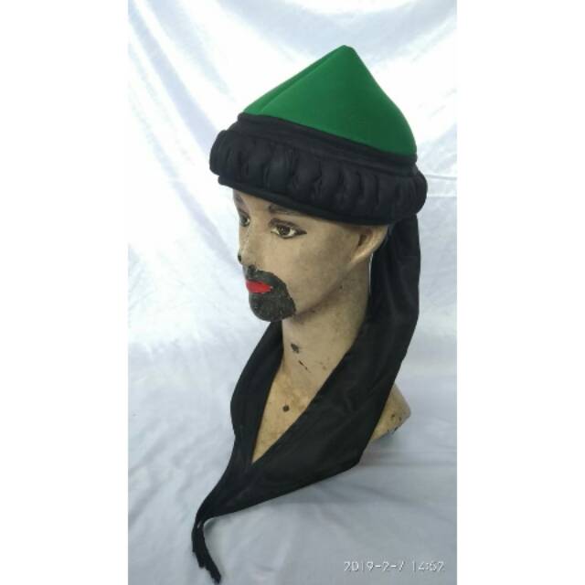 Peci kuncung hijau sorban hitam