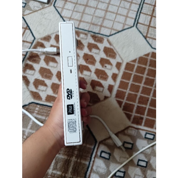 DVD portable bekas kondisi 99%