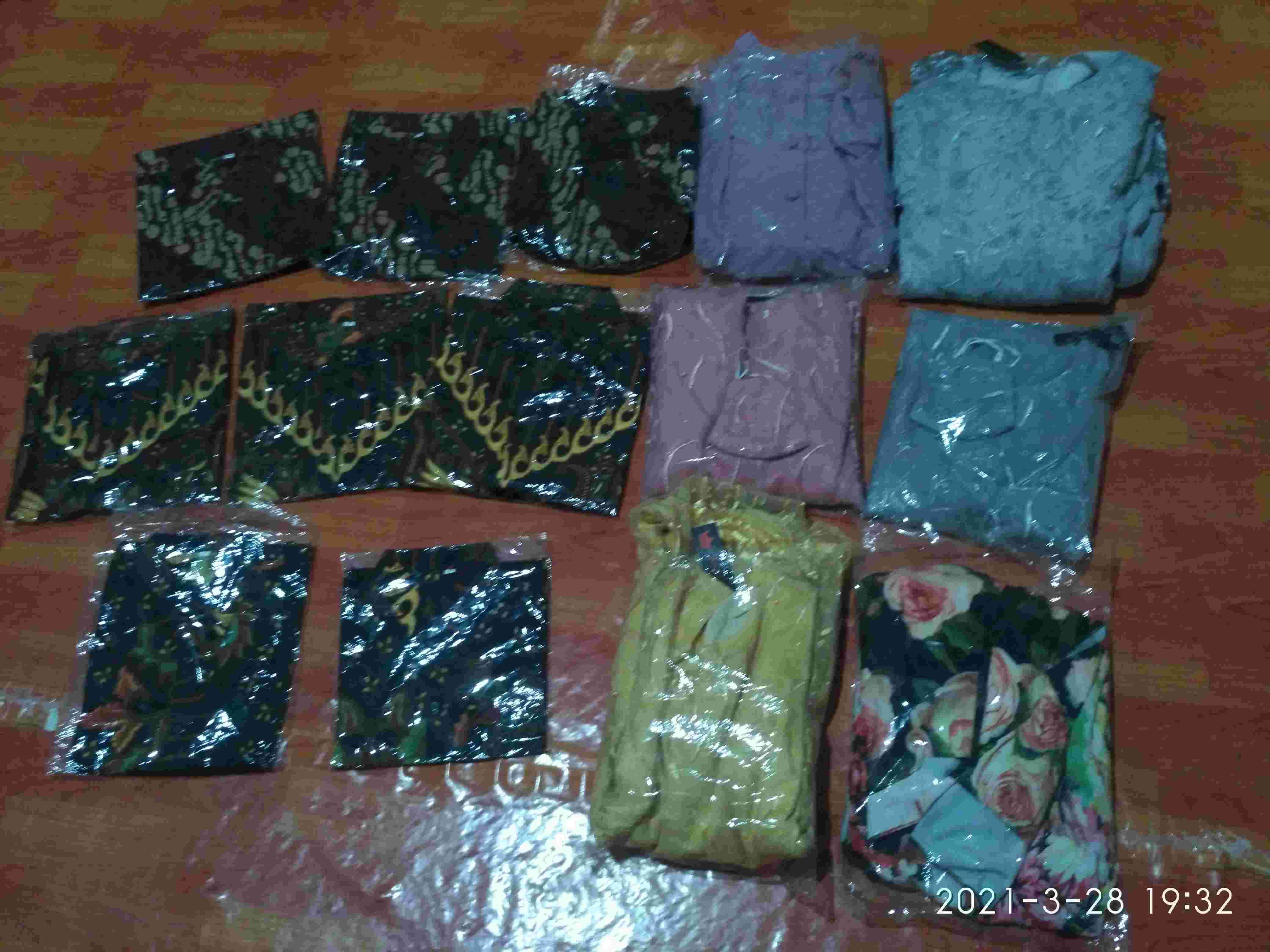 Batik Couple Keluarga Sania Ruffle Ori Ndoro Jowi Kupu Kuning