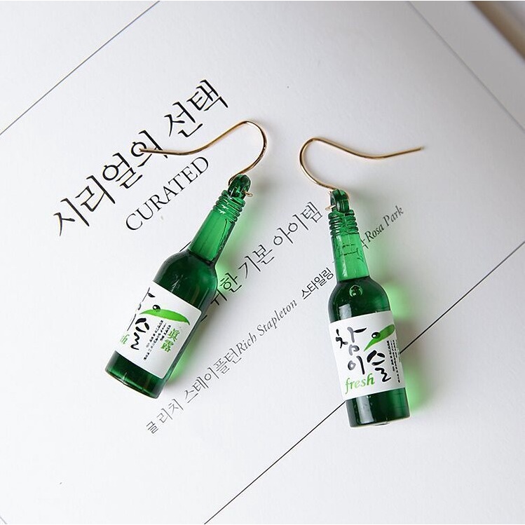 Anting wanita model korea bentuk soju minuman lucu imut cantik cocok untuk hadiah teman dan anniv