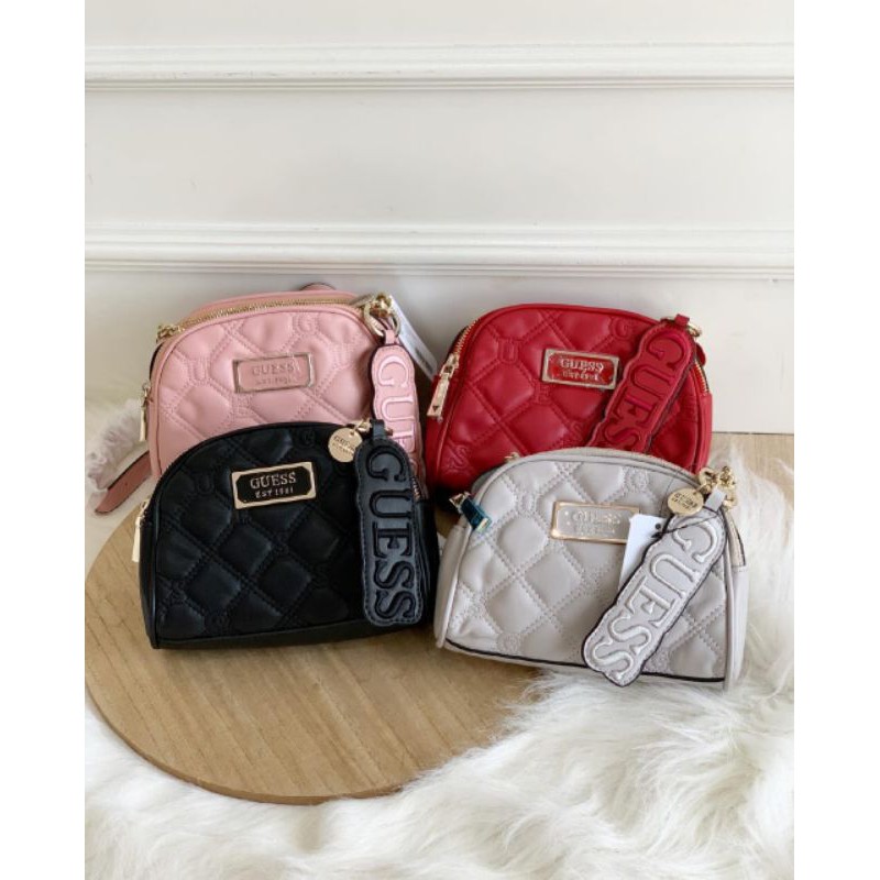 Slingbag Guess | Tas Marun | Tas Quilted | Tas Murah Impor | GB033