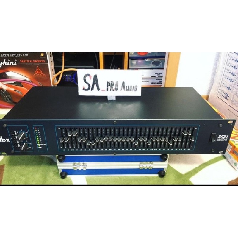 EQUALIZER DBX 3031 USA