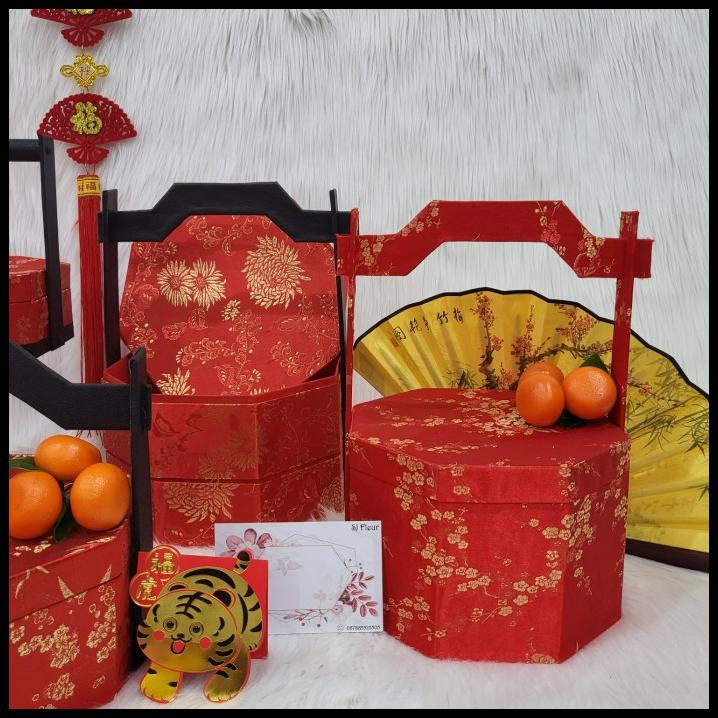 

Hiasan Box Hampers Imlek Chinese New Year Parcel Promo Ramadhan