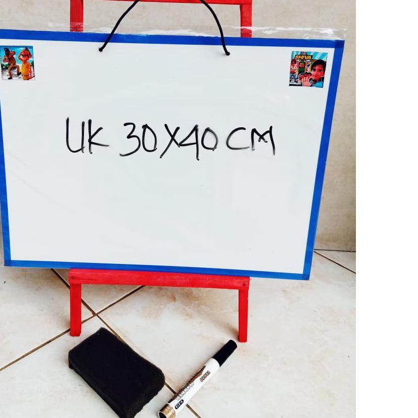 

⭐starseller⭐ papan tulis white board / white board anak karakter 30x40 ( plus penyangga dan spidol )