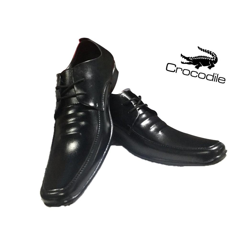 Sepatu kulit casual pria terkeren