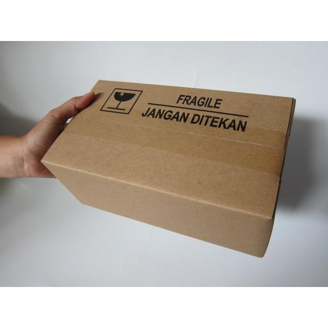 

Packing kardus tebal untuk pengiriman di atas 5pcs