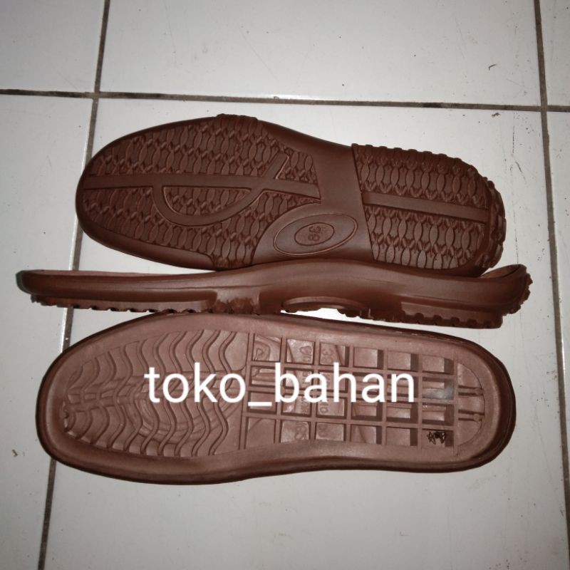 ( UM ) outsole alas sepatu casual pria
