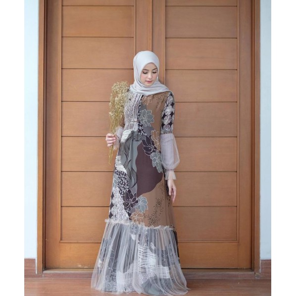 Syahla Dress by Kaleela