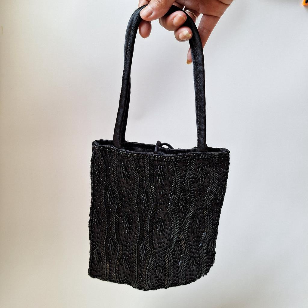 Handmade Tas anak manik hitam kecil / beads handbag for kids