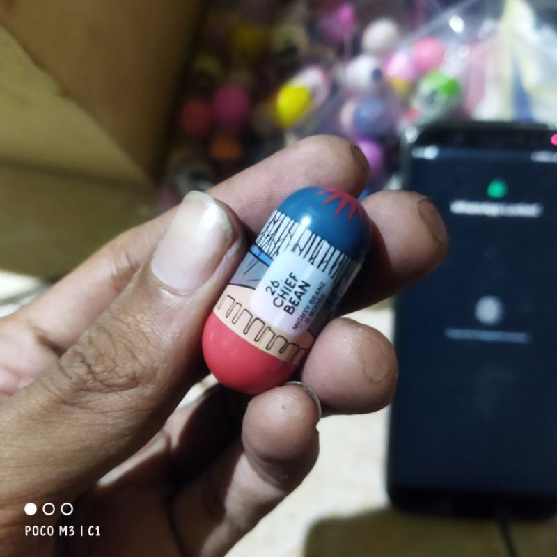 rare mighty beanz original series 1 #26 2002 chief bean moose