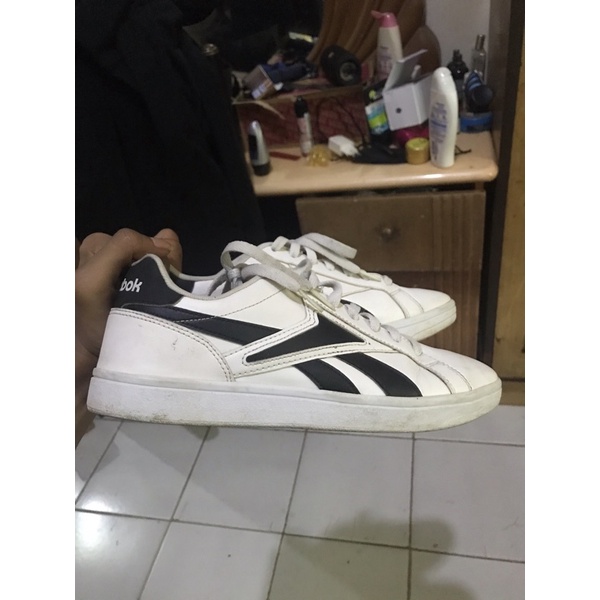 Sepatu Reebok Royal C