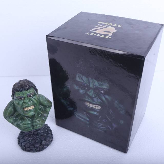 HULK STATUE CUSTOM - Solid Resin Action Figure