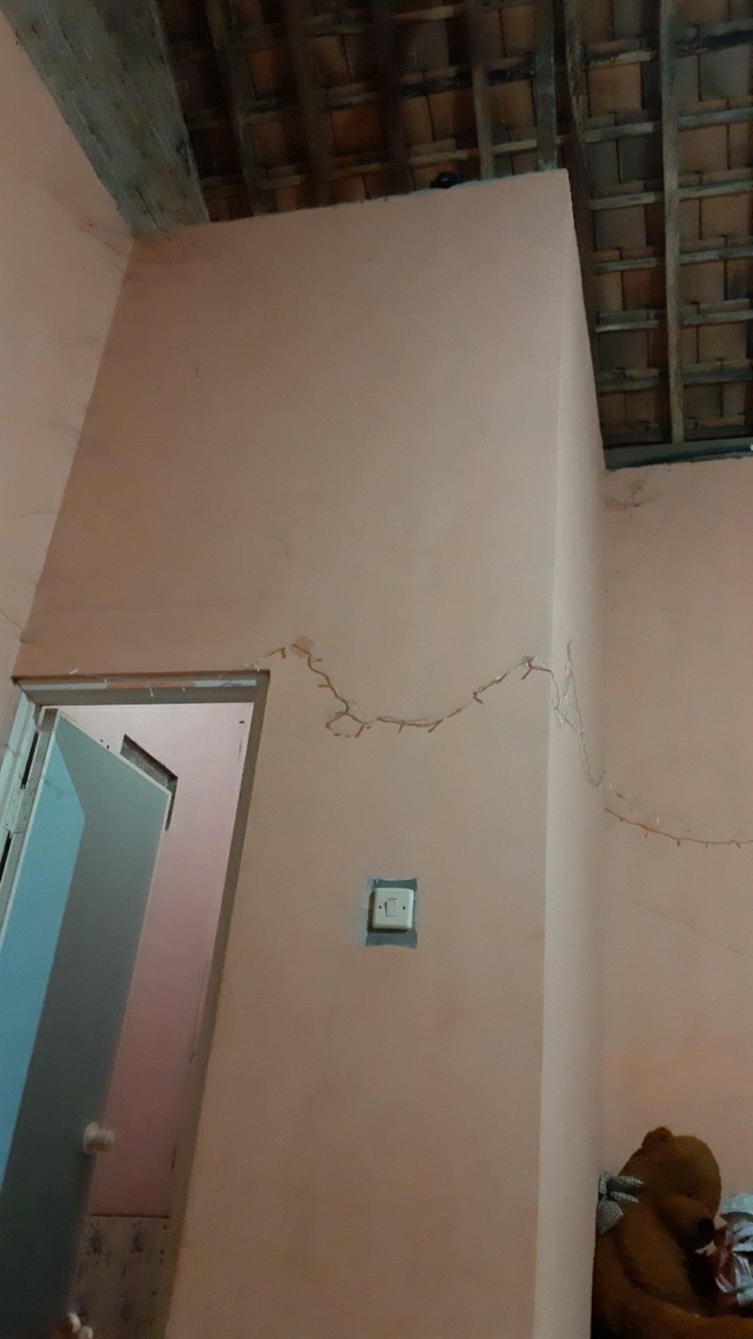 Jemuran Pakaian Lipat Gantungan Lipat  Megahome