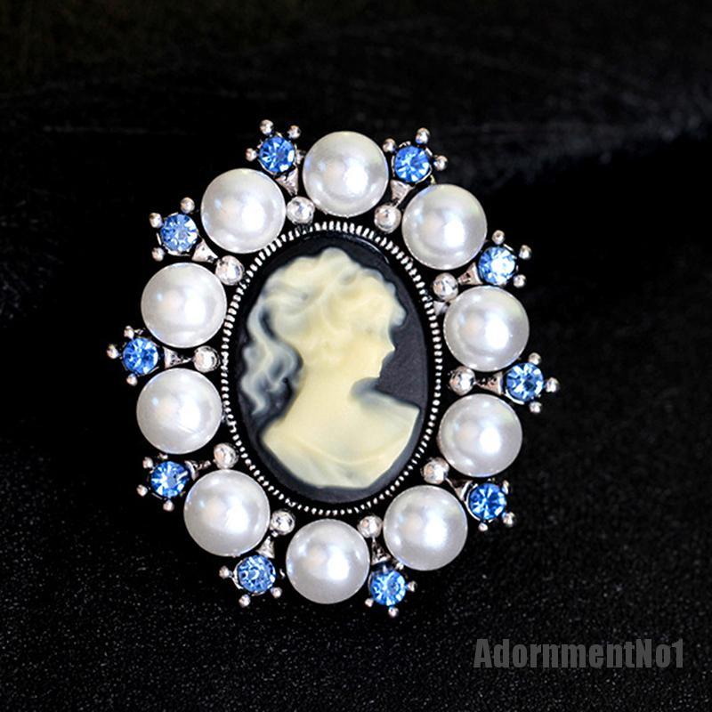 (Adornmentno1) 1pc Bros / Pin Gaya Victoria Motif Cameo Aksen Kristal Untuk Aksesoris Wanita / Pesta Pernikahan