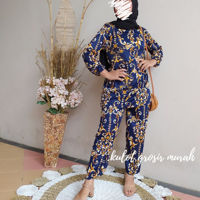 ONESET SETELAN MOTIF SULTAN / SATU SET BAJU DAN CELANA WANITA