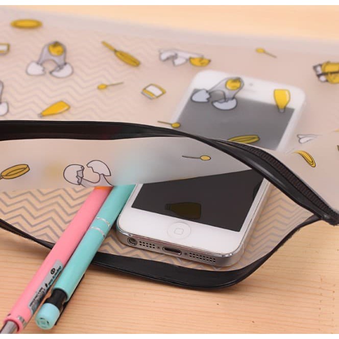 

Tempat Pensil / Kantong Alat Tulis Zipper Telur Gudetama - FTS112