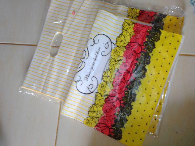 Kresek Motif Olshop Besar<br />30x40 Cm / Kantong Plastik Olshop / Kantong Kresek