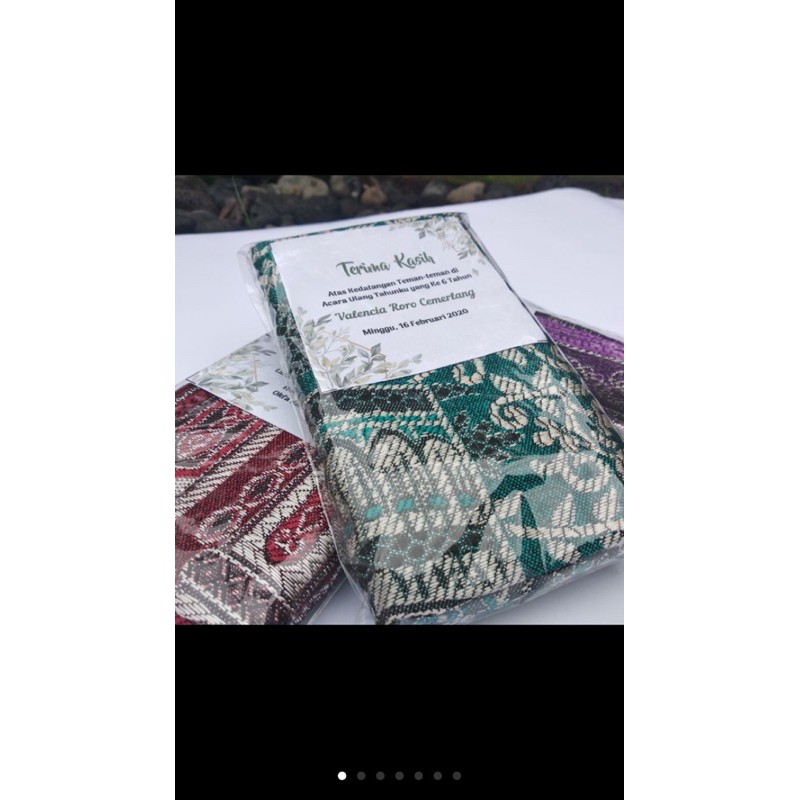 parsel souvenir sajadah kecil