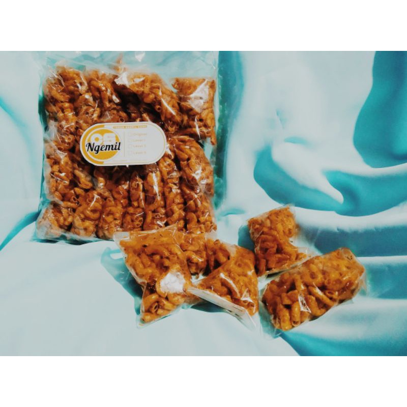 

Makroni Kriuk & spiral (kemasan kecil)