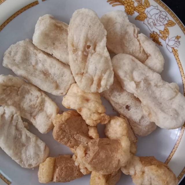 

CUANKI LIDAH DAN CUANKI TAHU SEGITIGA