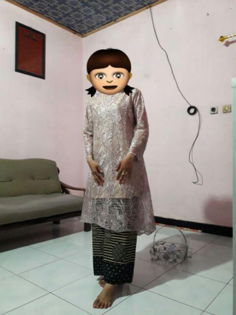 Couple Batik Shofia Brokat Tile Mutiara