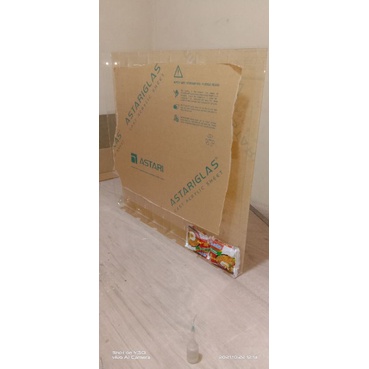 rak Akrilik tempat Indomie