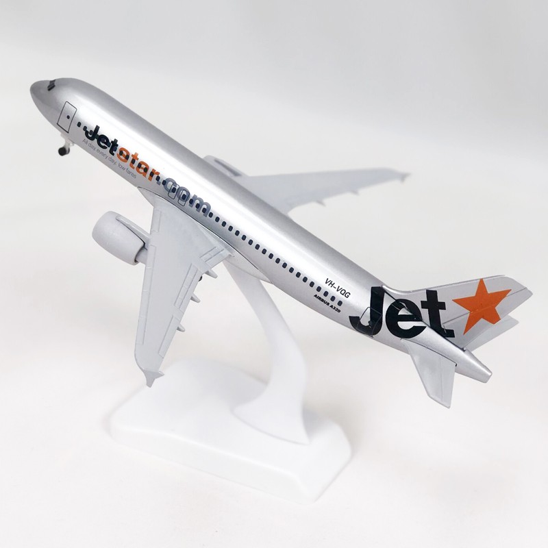 Jetstar Airways A320 Model Pesawat Jet Airbus 320 Diecast Alloy Metal 20CM